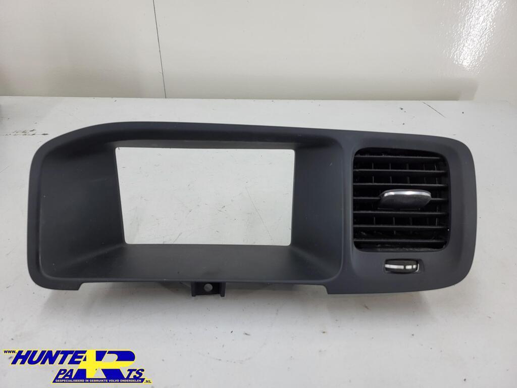 Dashboard luchtrooster Volvo S60/V60 ('10-'17) 30791675, Gebruikt, Ophalen of Verzenden, Volvo