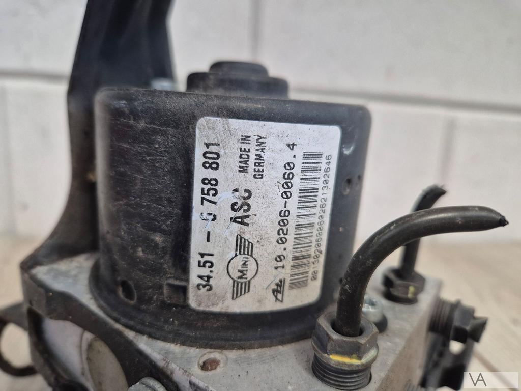Mini R50 R53 2000 - 2006 abs pomp 6758801 €200 One / Coper, Gebruikt, -, -, Ophalen of Verzenden