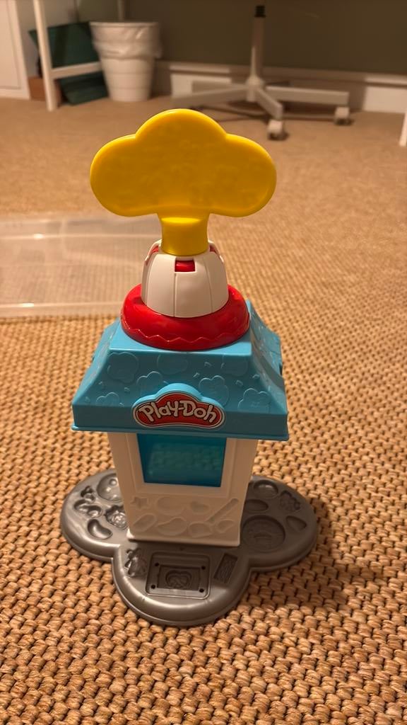 Play-doh met popcorn machine en ijsjes maker, Ophalen, Zo goed als nieuw, Jongen of Meisje