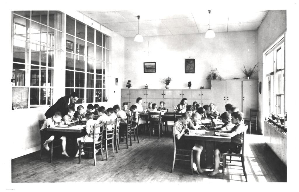 966153 Alphen a d Rijn ZH 1947 Maria Stichting Niet Gelopen, Verzamelen, Ophalen of Verzenden, 1940 tot 1960, Ongelopen, Zuid-Holland
