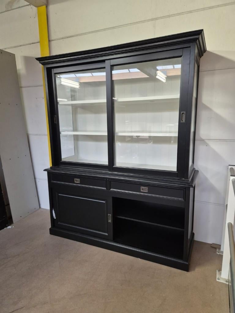 Showmodel Buffetkast - 180x55x220H cm WEG = WEG, 150 tot 200 cm, Nieuw, 50 tot 75 cm, Verzenden