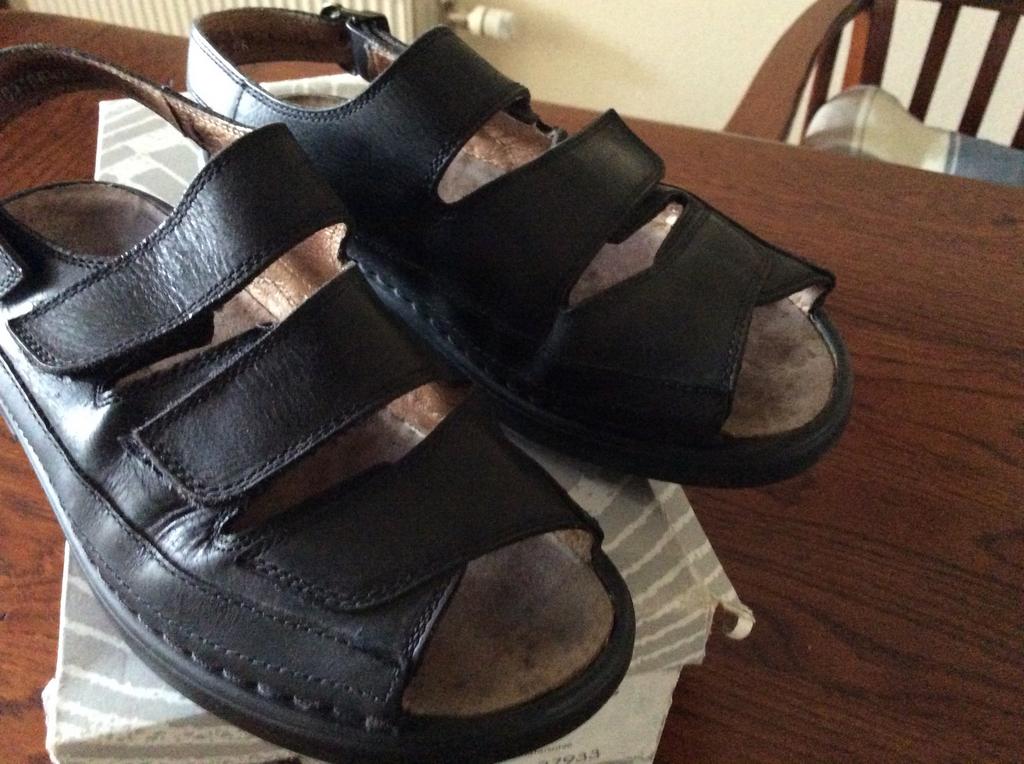 Sioux sandalen kleur zwart, Ophalen of Verzenden, Zo goed als nieuw, Zwart, Sandalen