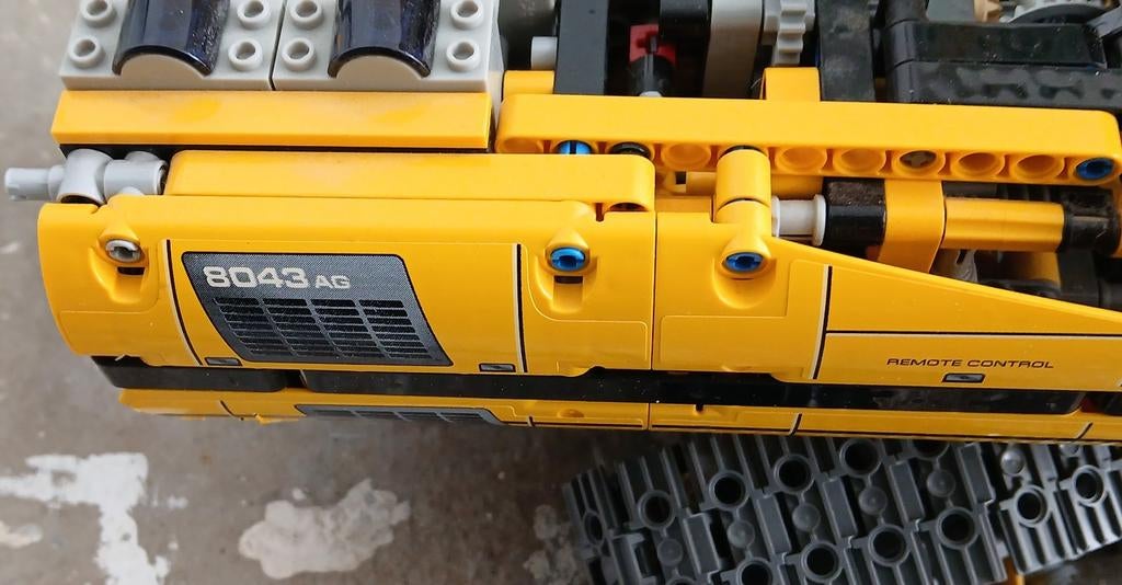Lego Technic 8043 Graafmachine (zonder doos/instructie), Kinderen en Baby's, Speelgoed | Duplo en Lego, Ophalen of Verzenden, Gebruikt