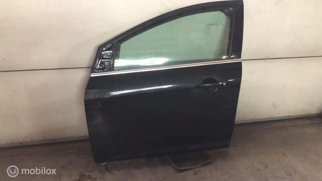 Portier linksvoor zwart 5-deurs Ford Focus III ('11-'18), Auto-onderdelen, Ophalen, Gebruikt, Ford, Deur