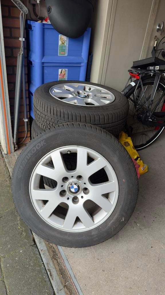 Bmw winterbanden set met velg 5x120, Ophalen, Zo goed als nieuw
