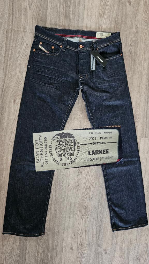 - NIEUWE - Diesel LARKEE W34 L32 * 34x32 - STRAIGHT - #D3385, DIESEL, Diesel, Blauw, Nieuw