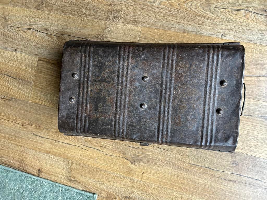 Vintage koffer, Motoren, Ophalen, Zo goed als nieuw
