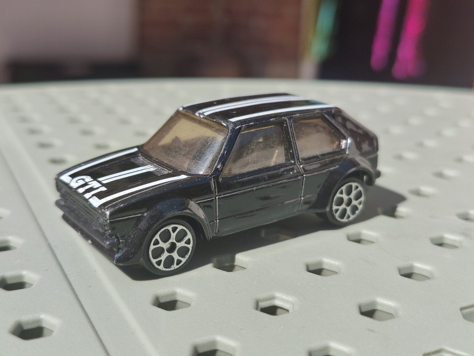 Maisto Volkswagen Golf GTI, Ophalen of Verzenden, Zo goed als nieuw, Auto