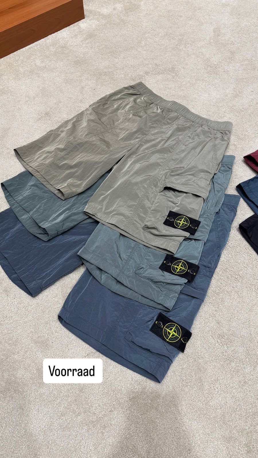 Stone island korte broek, Verzenden, Maat 52/54 (L), Beige, Zwemshort
