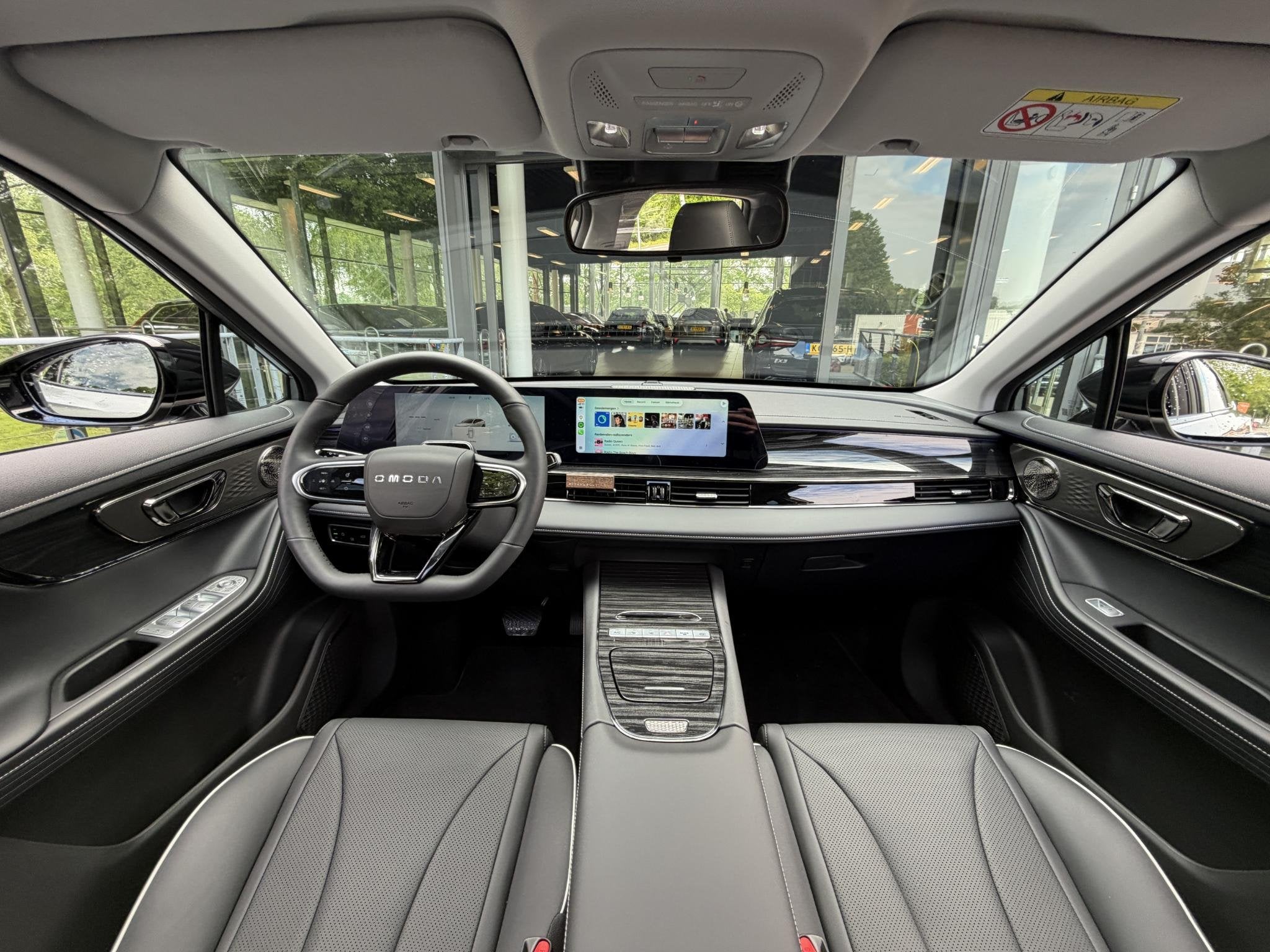 Omoda 5 EV Premium 61 kWh | DEMO, Auto's, Overige Auto's, 750 kg, 33 min, Origineel Nederlands, 430 km
