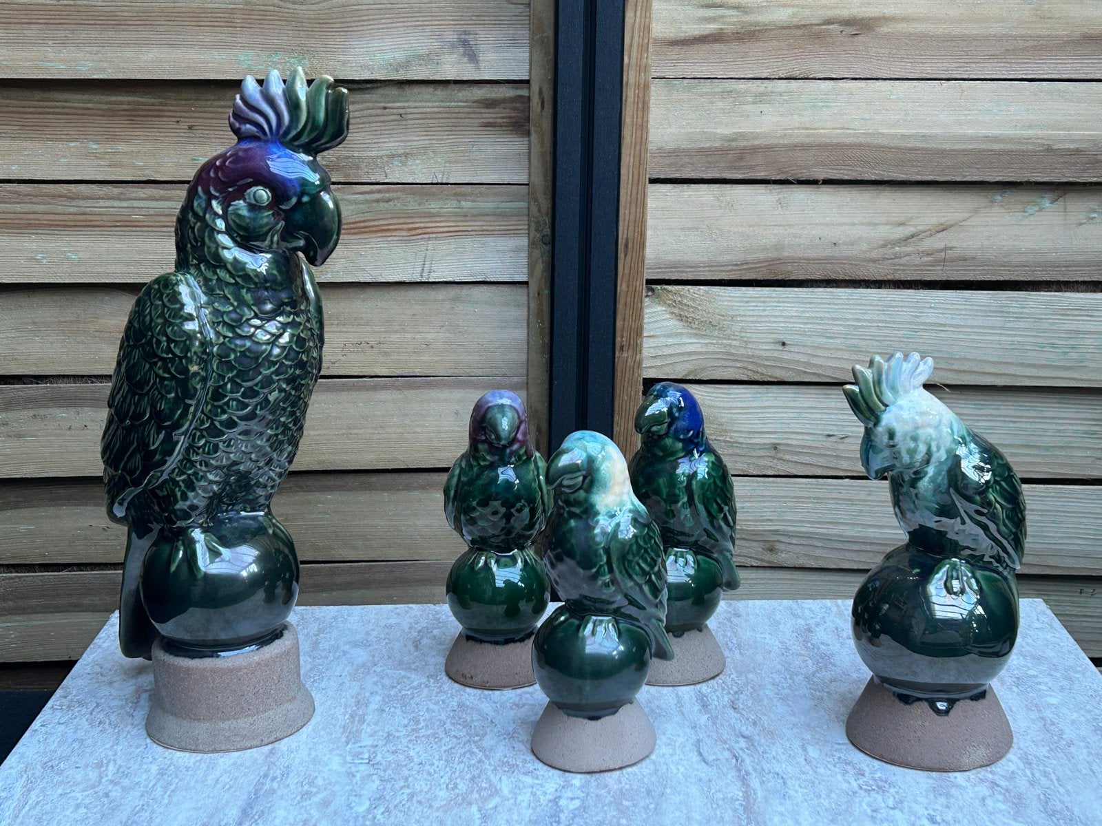 Set van 5  keramische papegaaien/kaketoes, Ophalen, Zo goed als nieuw, Dier