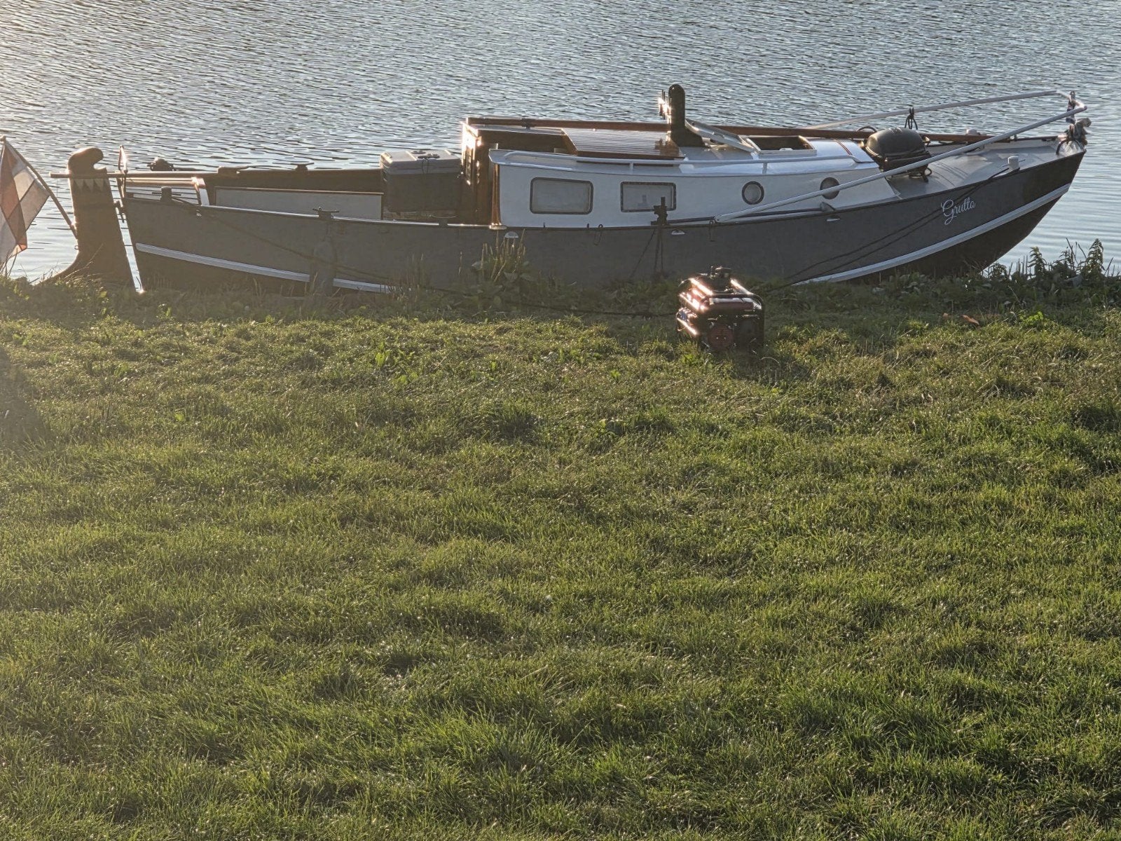 platbodem kajuit / ex zeilboot  - Perfect voor vaarliefhebbe, Ophalen of Verzenden, Gebruikt