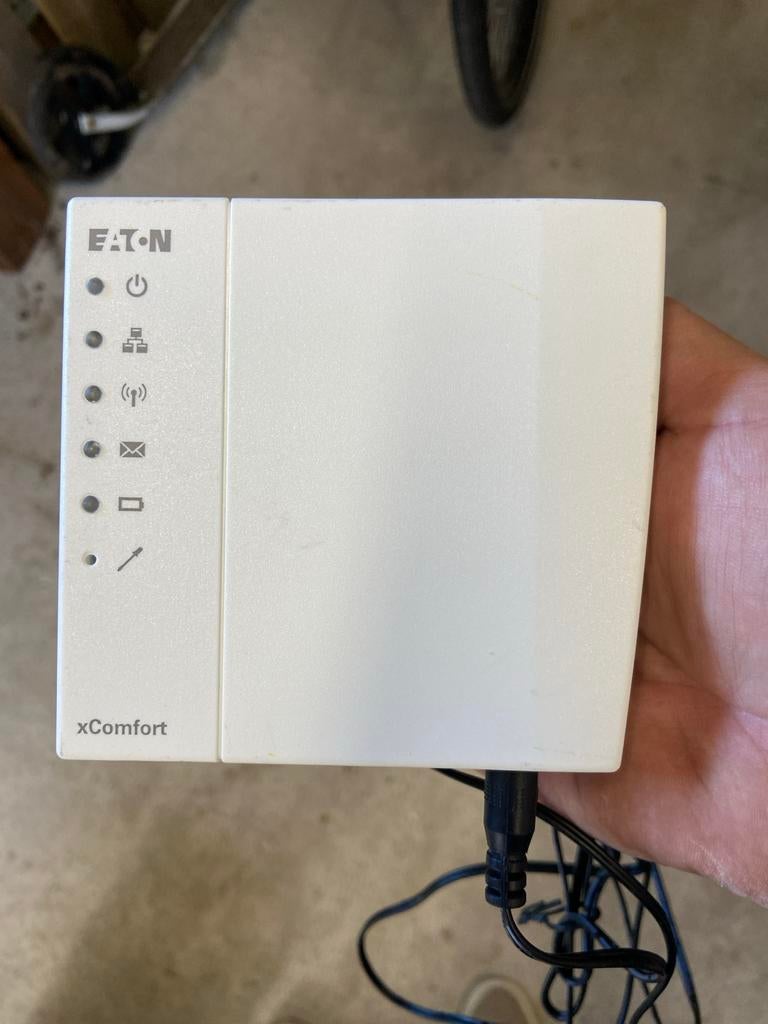 Eaton xComfort Smart Home Controller CHCA-00/01, Ophalen of Verzenden, Gebruikt