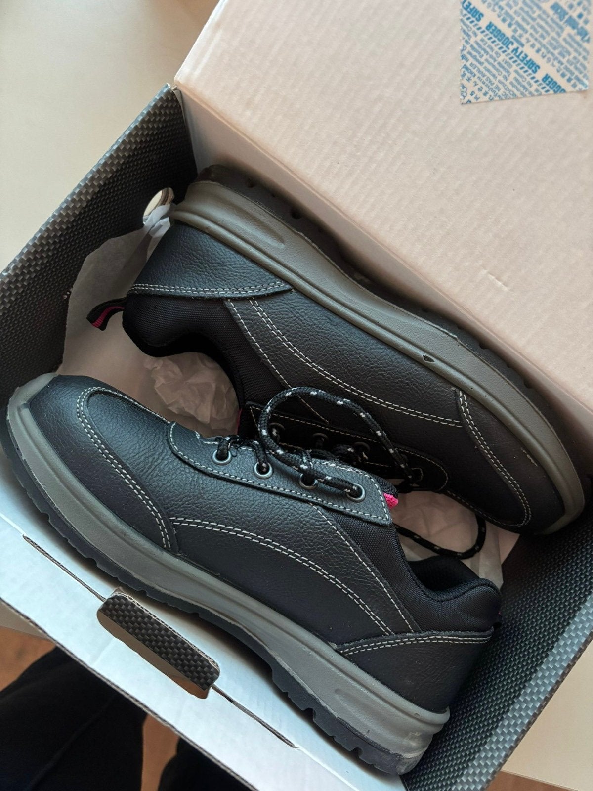 Nieuwe Zwarte Safety Jogger Industrial veiligheidsschoenen, Ophalen of Verzenden, Nieuw