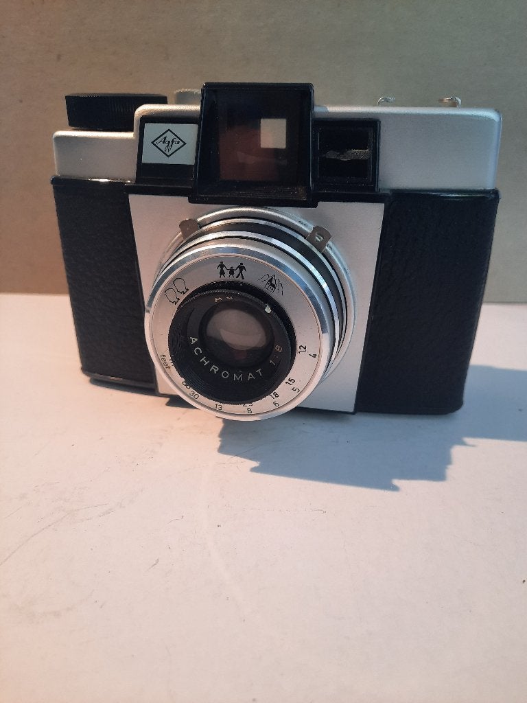 Vintage analoge Agfa Isoly achromat camera – met tas, Ophalen of Verzenden, Gebruikt, Compact, Overige Merken