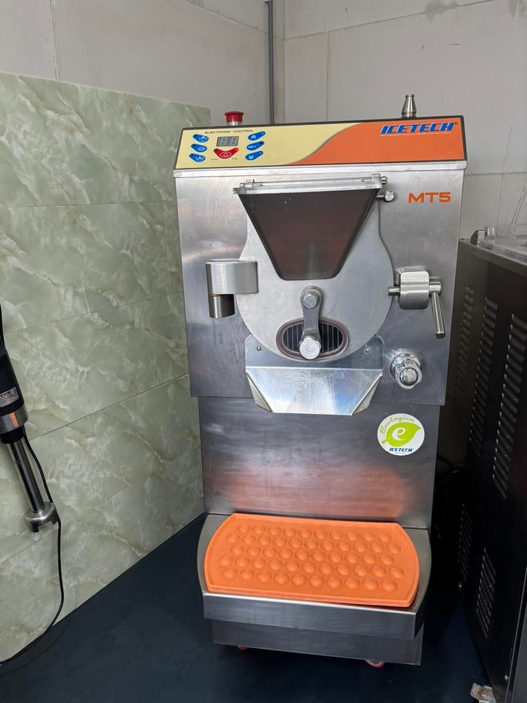 Ijsmachine icetech/frigogelo, Ophalen, IJs