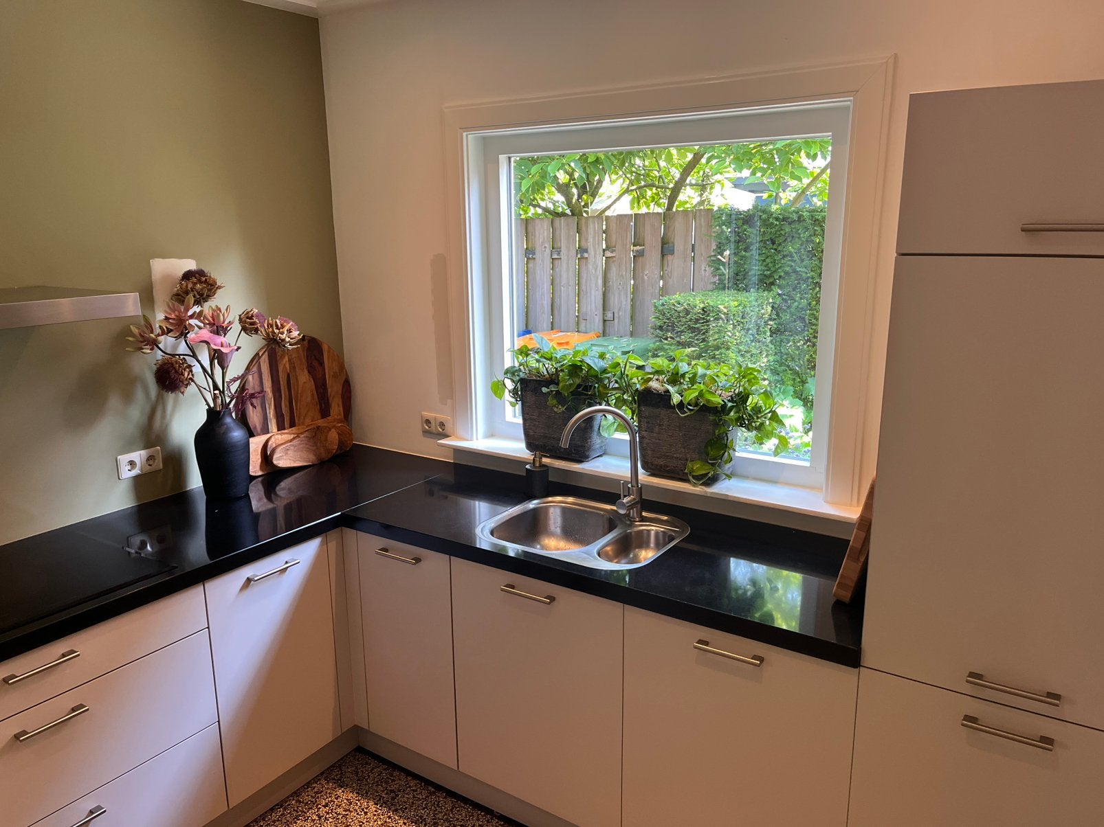 Neutrale nette keuken, Huis en Inrichting, Keuken | Complete keukens, Ophalen, Gebruikt, Overige typen, Graniet of Steen
