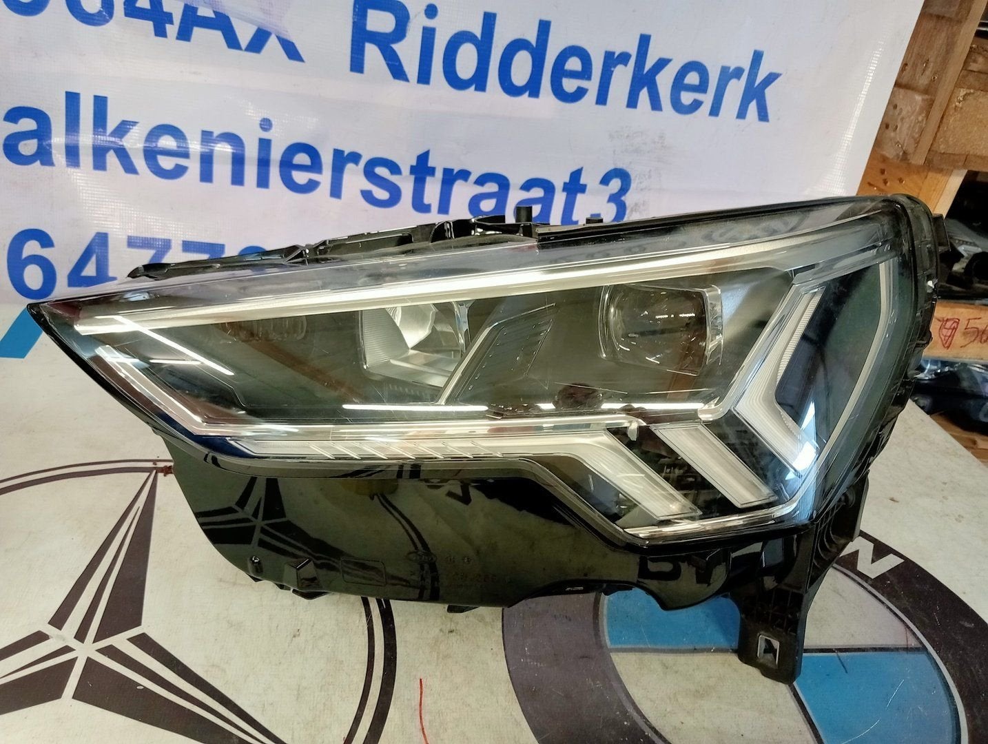 Koplamp Audi Q3 83A F3 Voll LED Links 83A941033, Gebruikt, -, -, -