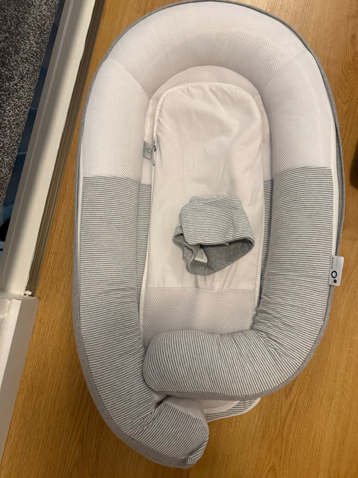 Doomoo Cocoon babynest grijs met extra reflux pad, Kinderen en Baby's, Ophalen of Verzenden, Zo goed als nieuw