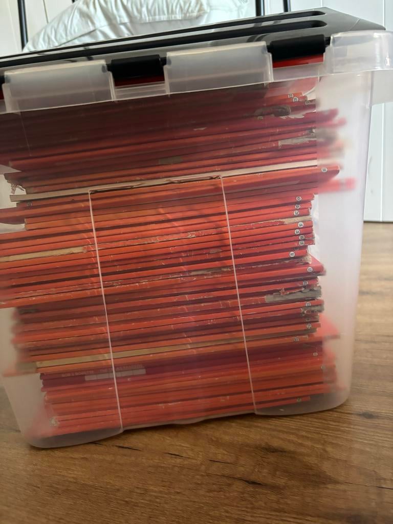 Partij Suske en Wiske stripboeken (doos vol), Meerdere stripboeken, Ophalen of Verzenden, Gelezen
