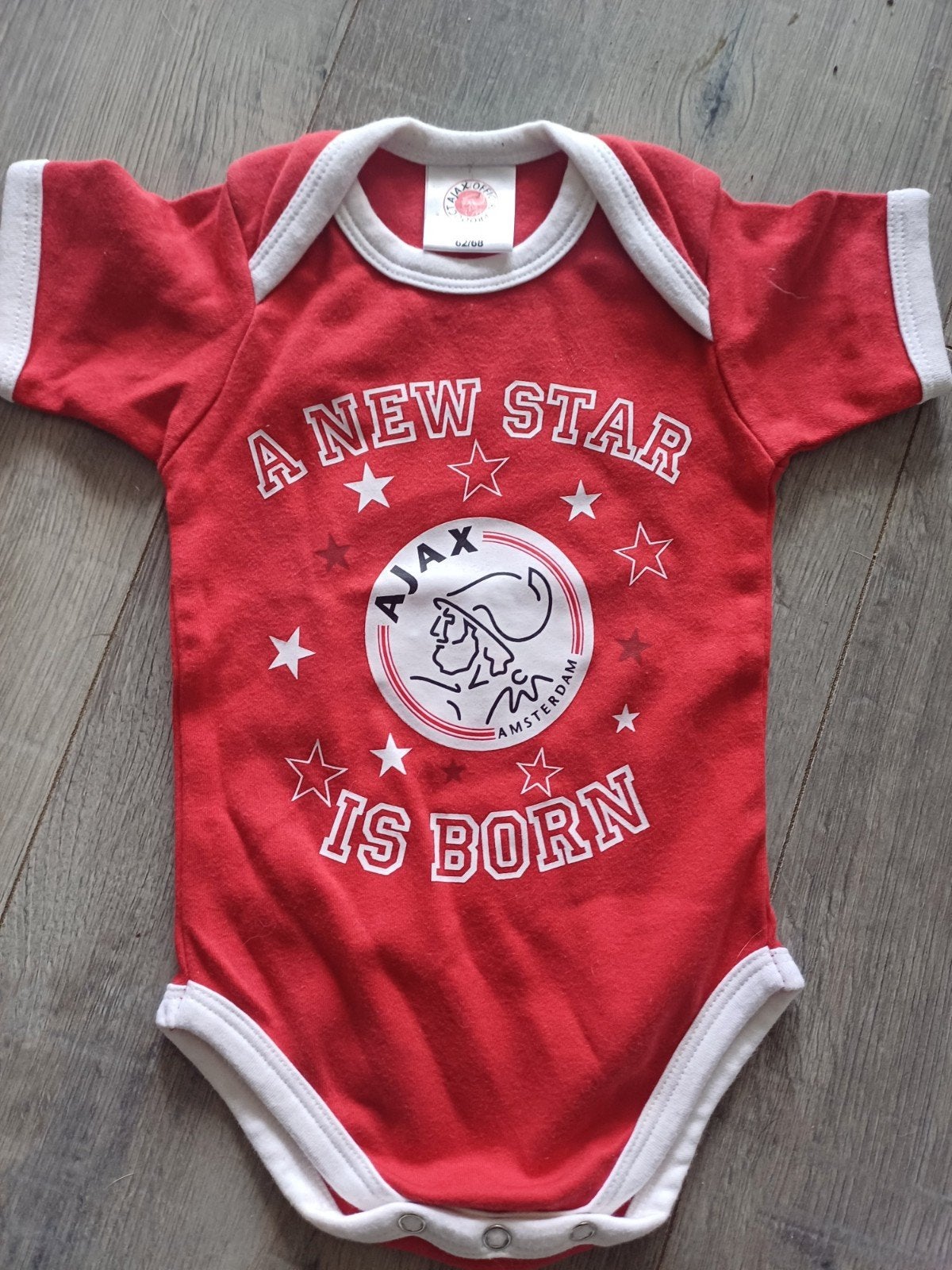 Ajax romper rood/wit, maat 62/68, Jongetje of Meisje, Nieuw, Ophalen of Verzenden, Nacht- of Onderkleding
