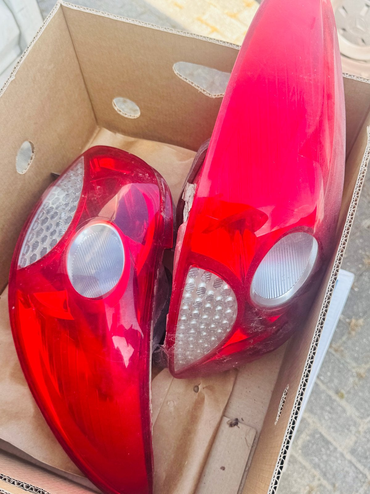 Achterlichten compleet Peugeot 206+, Auto-onderdelen, Verlichting, Ophalen, Gebruikt, Peugeot
