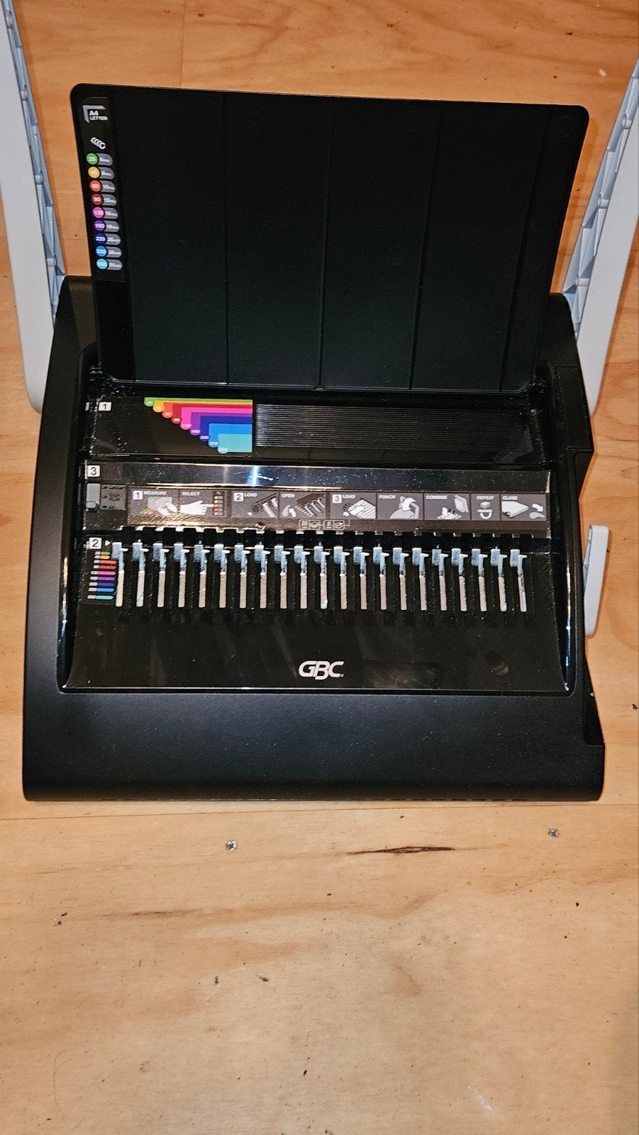 GBC CombBind 210 Inbindmachine - Professioneel en Efficiënt, Ophalen, Gebruikt, Overige typen