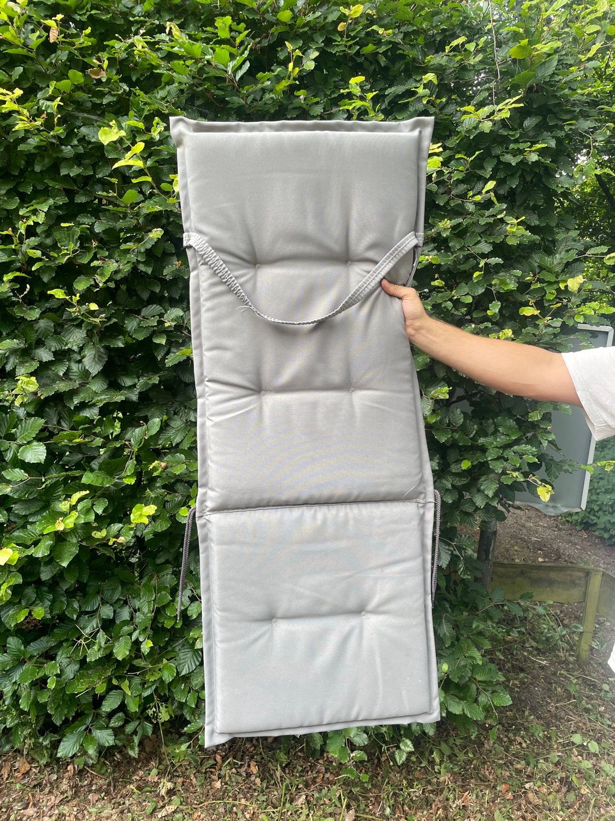 4 comfortabel grijze tuin stoelkussens, Ophalen of Verzenden, Gebruikt