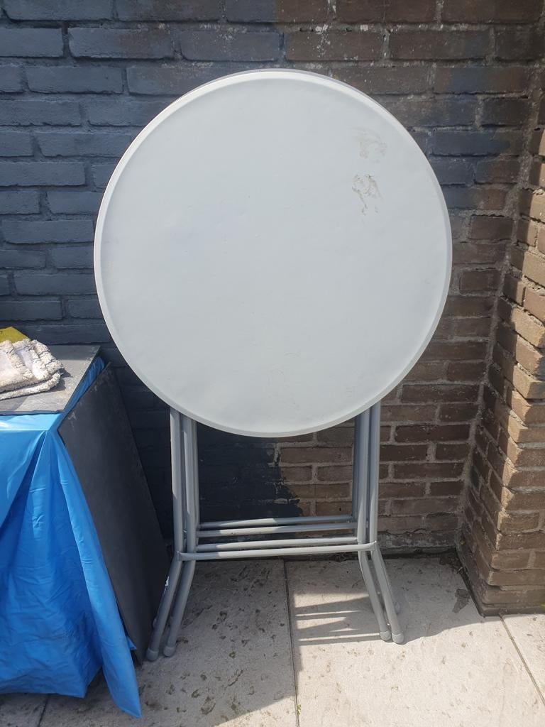Witte ronde klaptafel - Ideaal voor feestjes of camping, Huis en Inrichting, Tafels | Eettafels, Gebruikt, 50 tot 100 cm, Rond