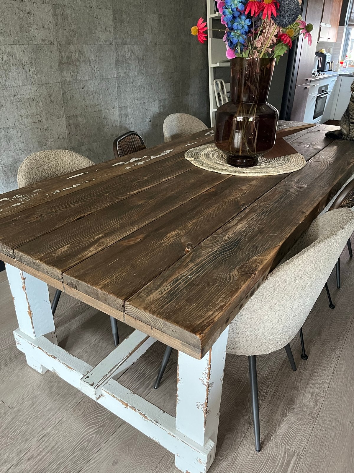 Robuuste houten eettafel - 240x100x80 cm, Huis en Inrichting, Tafels | Eettafels, Gebruikt, 200 cm of meer, Vijf personen of meer