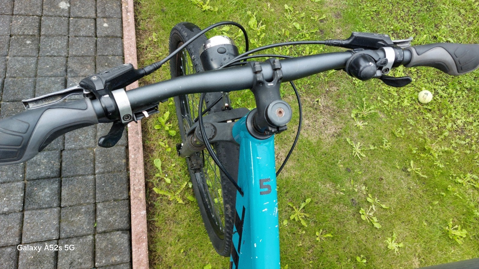 Foto 13 van Trek Mountainbike - Zo goed als nieuw