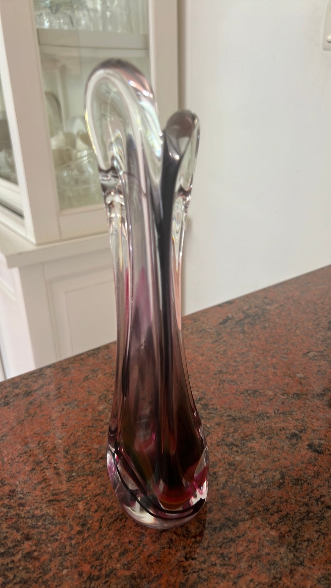 Vaas van Venetiaans glas, Ophalen
