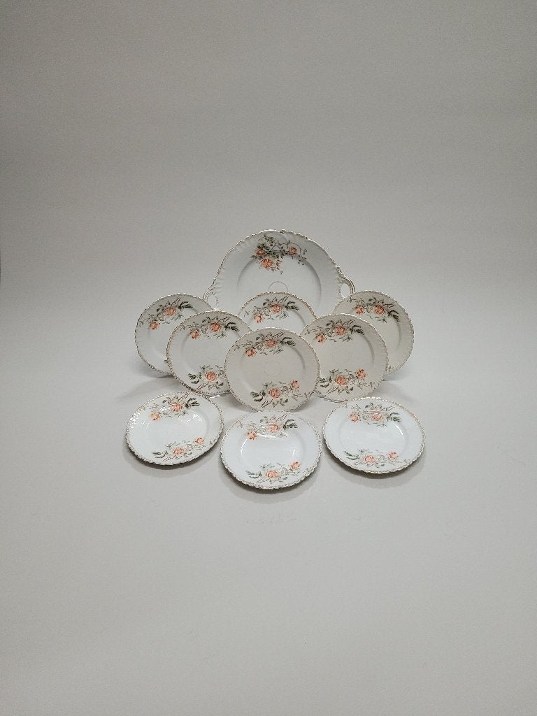 Antieke porseleinen dessert- of gebakset met rozen van KPM, Antiek en Kunst, Antiek | Servies compleet, Ophalen of Verzenden