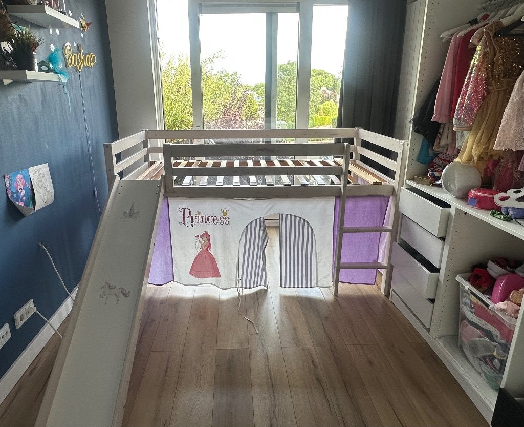 Hoogslaper met glijbaan incl matras, Kinderen en Baby's, Kinderkamer | Stapelbedden en Hoogslapers, Ophalen, Gebruikt, Hoogslaper