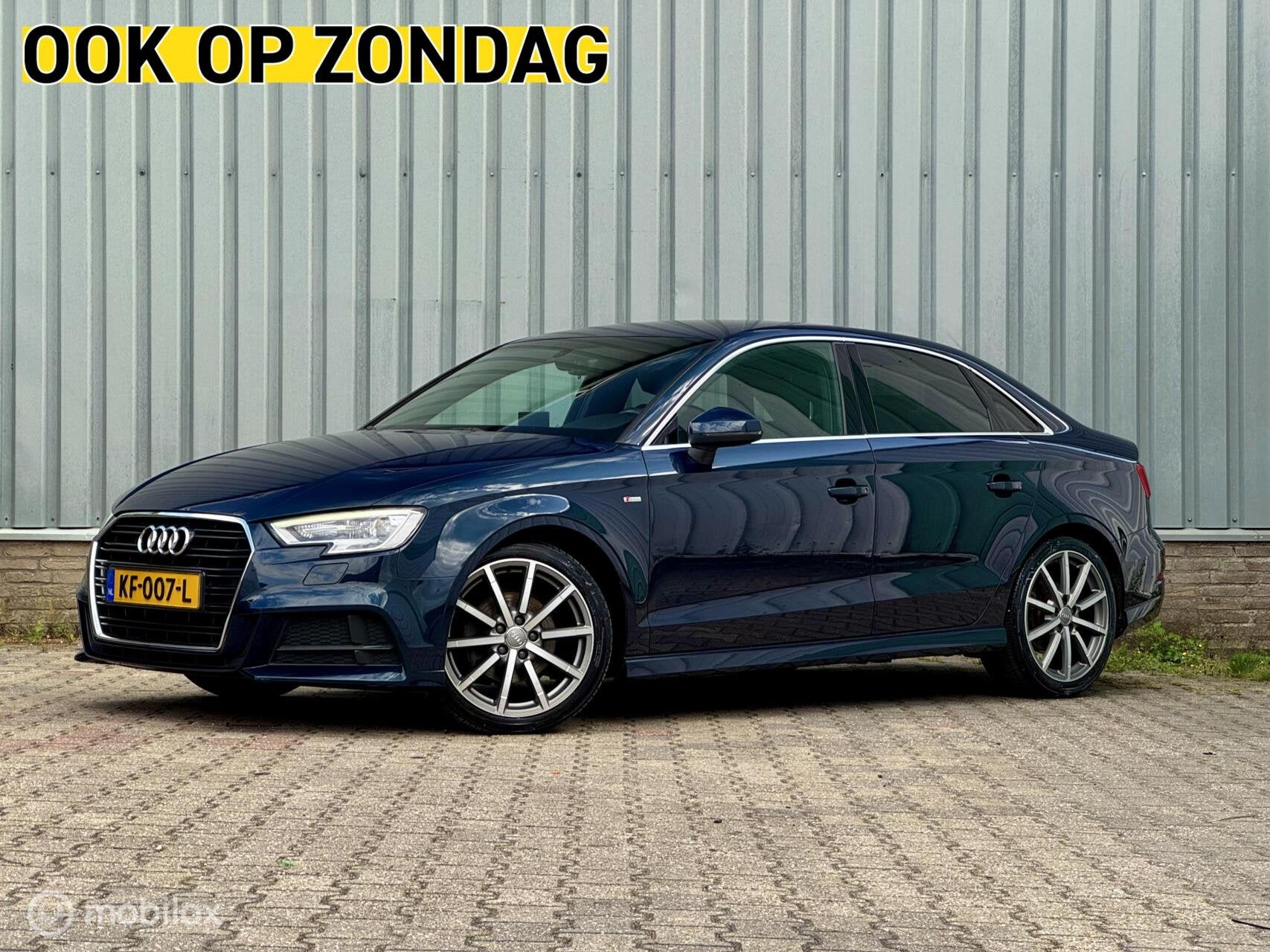 Audi A3 Limousine TFSI AUT Sport Pro | S-Line | B/O | Kosmos, Auto's, Automatische klimaatregeling, Blauw, 116 pk, 23 km/l
