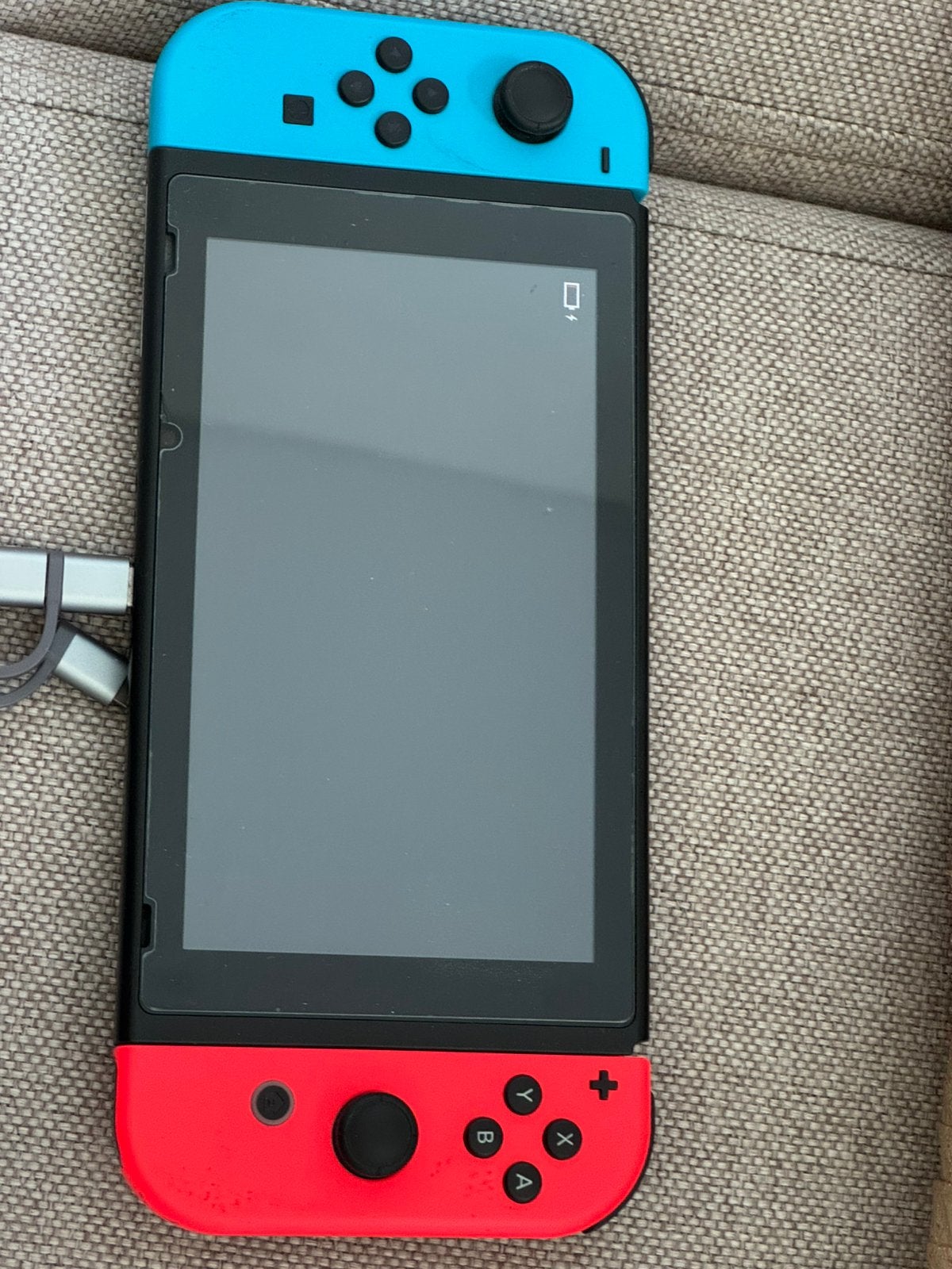 Nintendo Switch + pro controller, Spelcomputers en Games, Spelcomputers | Nintendo Switch, Ophalen of Verzenden, Gebruikt, Met 1 controller