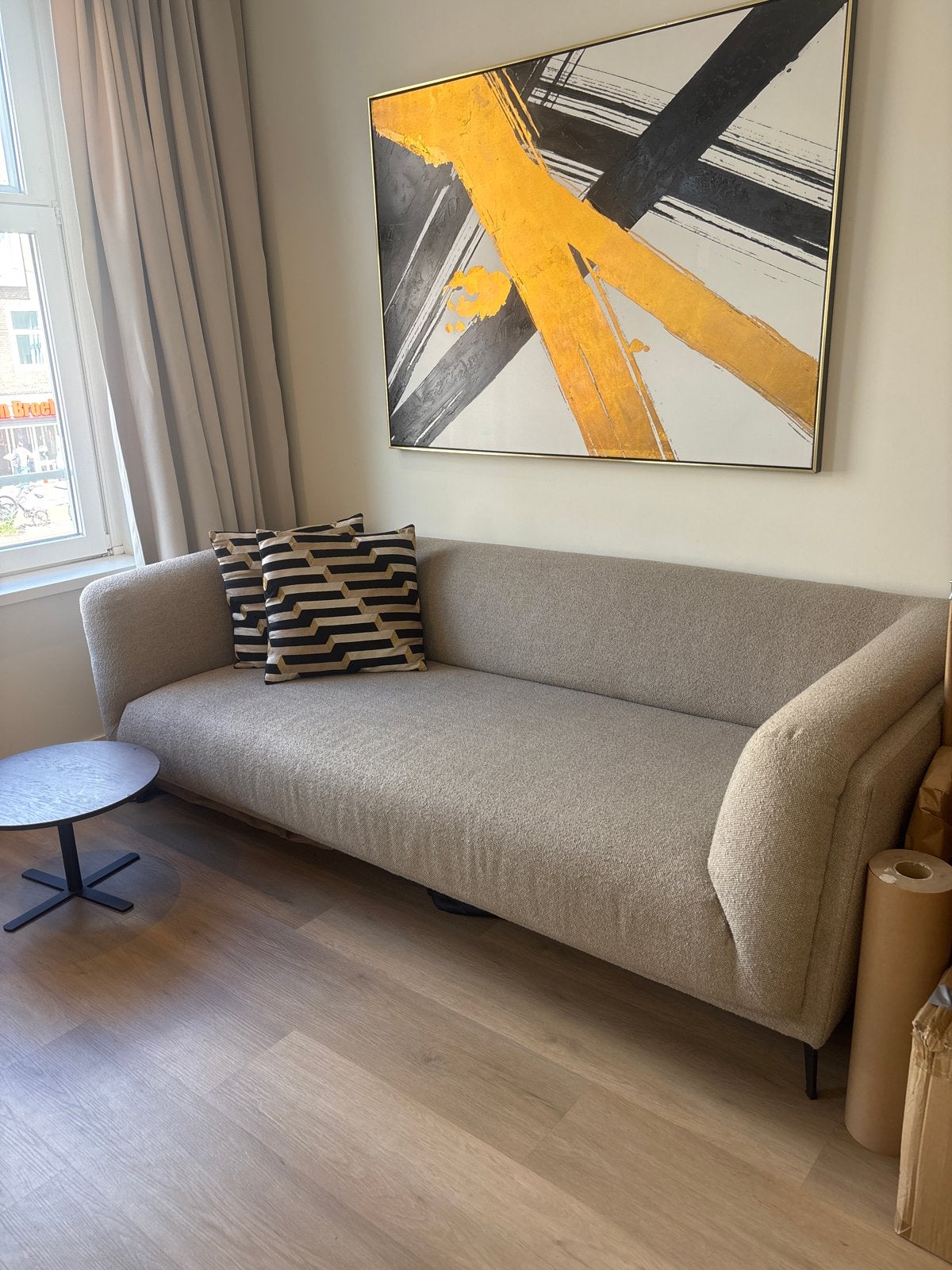 Dyyk bank beige met tafel keramiek marmeren tafel en stoelen, Ophalen, Driepersoons, 75 tot 100 cm, Zo goed als nieuw