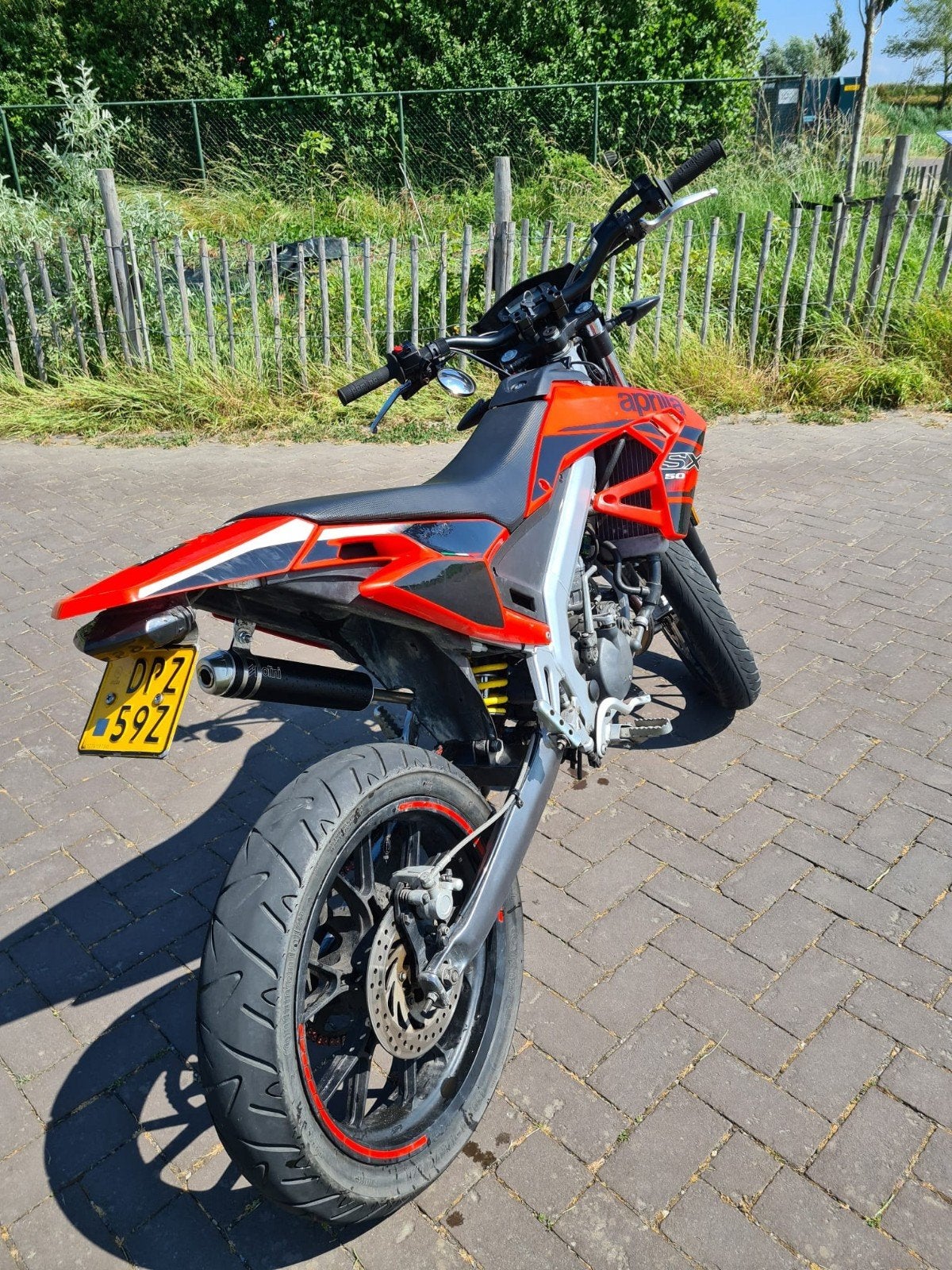 Aprilia SX 50 - Sportieve Supermoto Bromfiets, Ophalen, Tweetakt