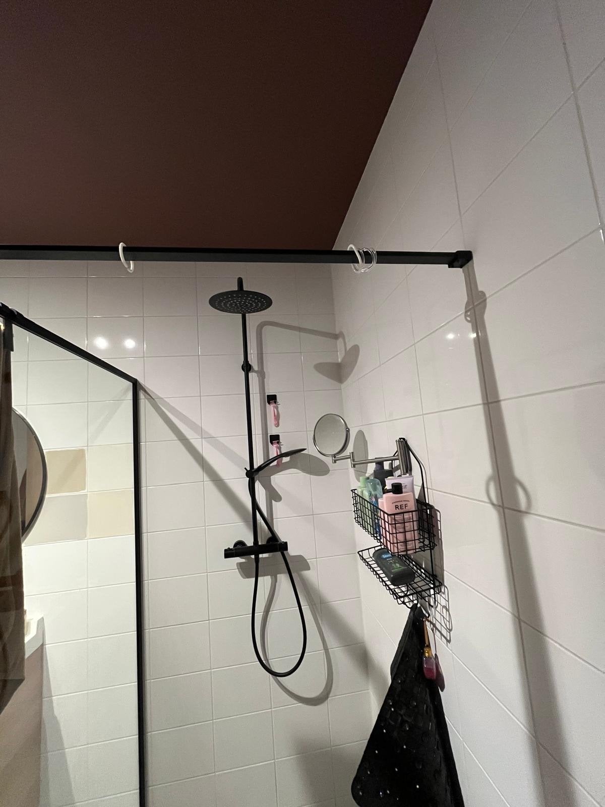 Douchewand zwart frame, Huis en Inrichting, Ophalen, Gebruikt, Met douche