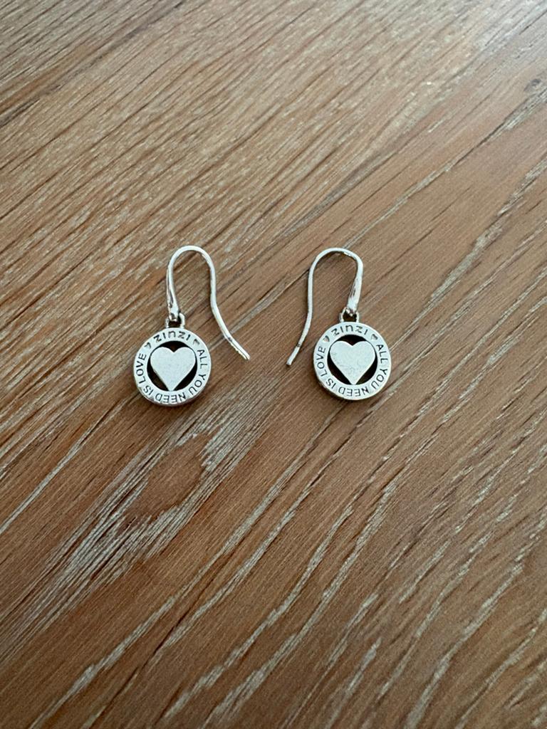 ZINZI zilveren oorhangers met hartje en All You Need Is Love, Ophalen of Verzenden, Zo goed als nieuw, Zilver, Hangers