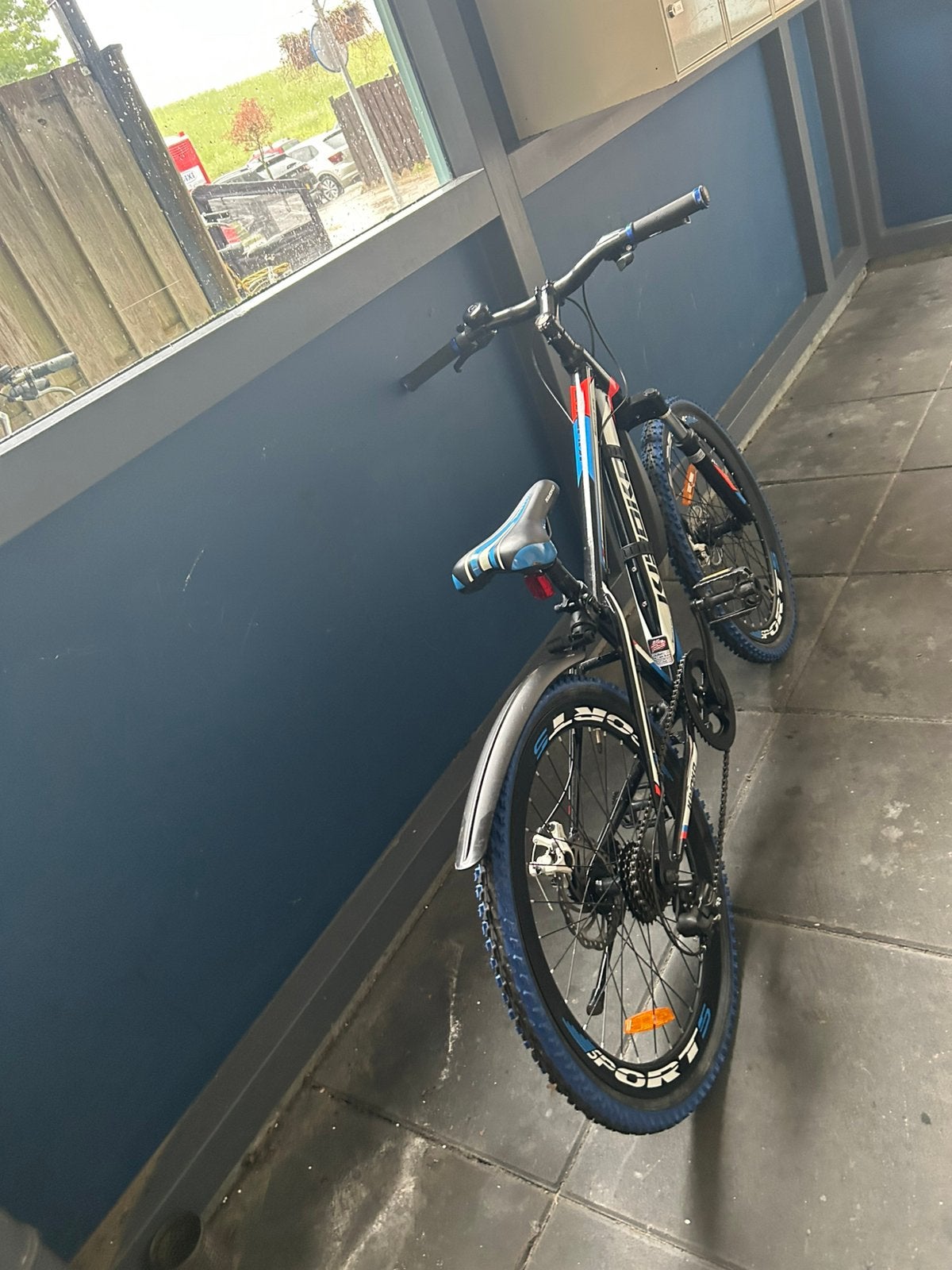 Mountainbike van merk Kiyoko, blauwe/zwart kleur van maat 24, Ophalen of Verzenden, Zo goed als nieuw