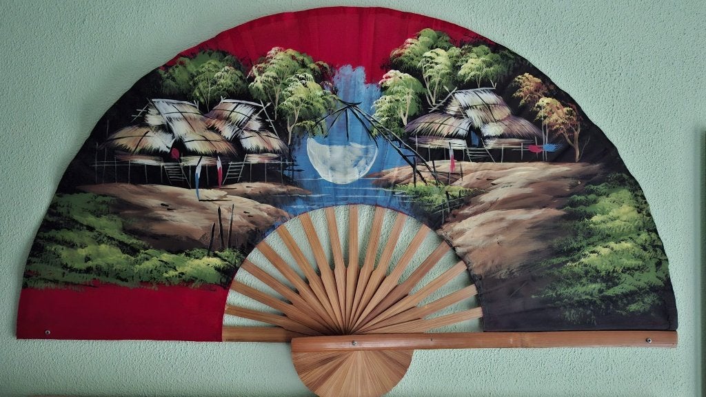 Wanddecoratie grote waaier, Ophalen, Zo goed als nieuw