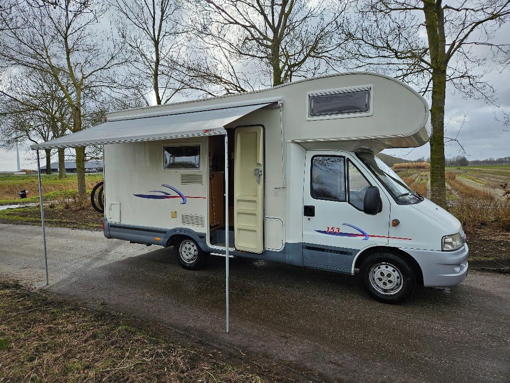 Compacte alkoofcamper 6-persoons, Reservewiel, Alkoof, Fiat, Treinzit