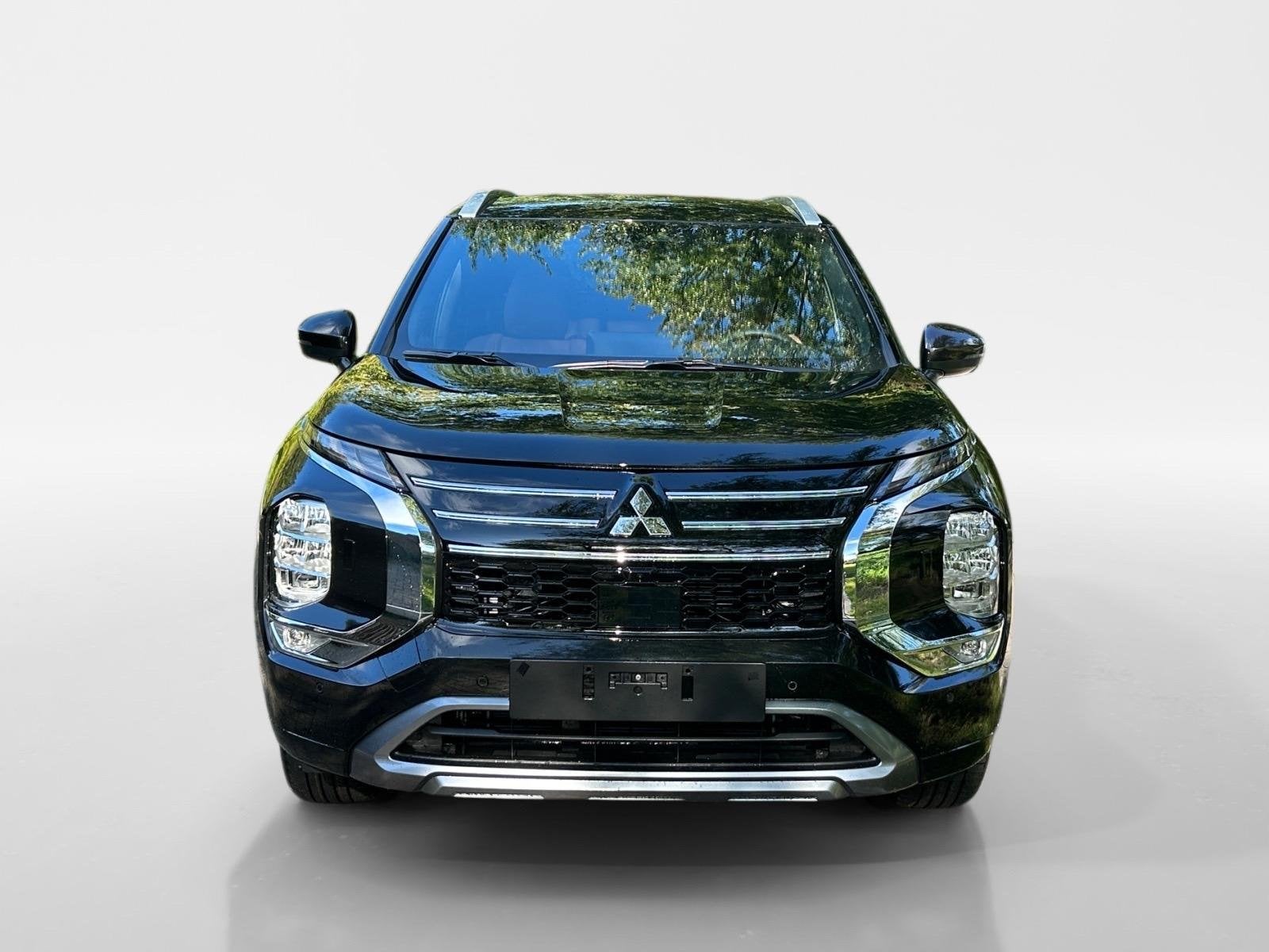 Mitsubishi Outlander 2.4 PHEV Instyle+ | 5.000 EURO KORTING, Automaat, 2095 kg, Outlander, 4 cilinders