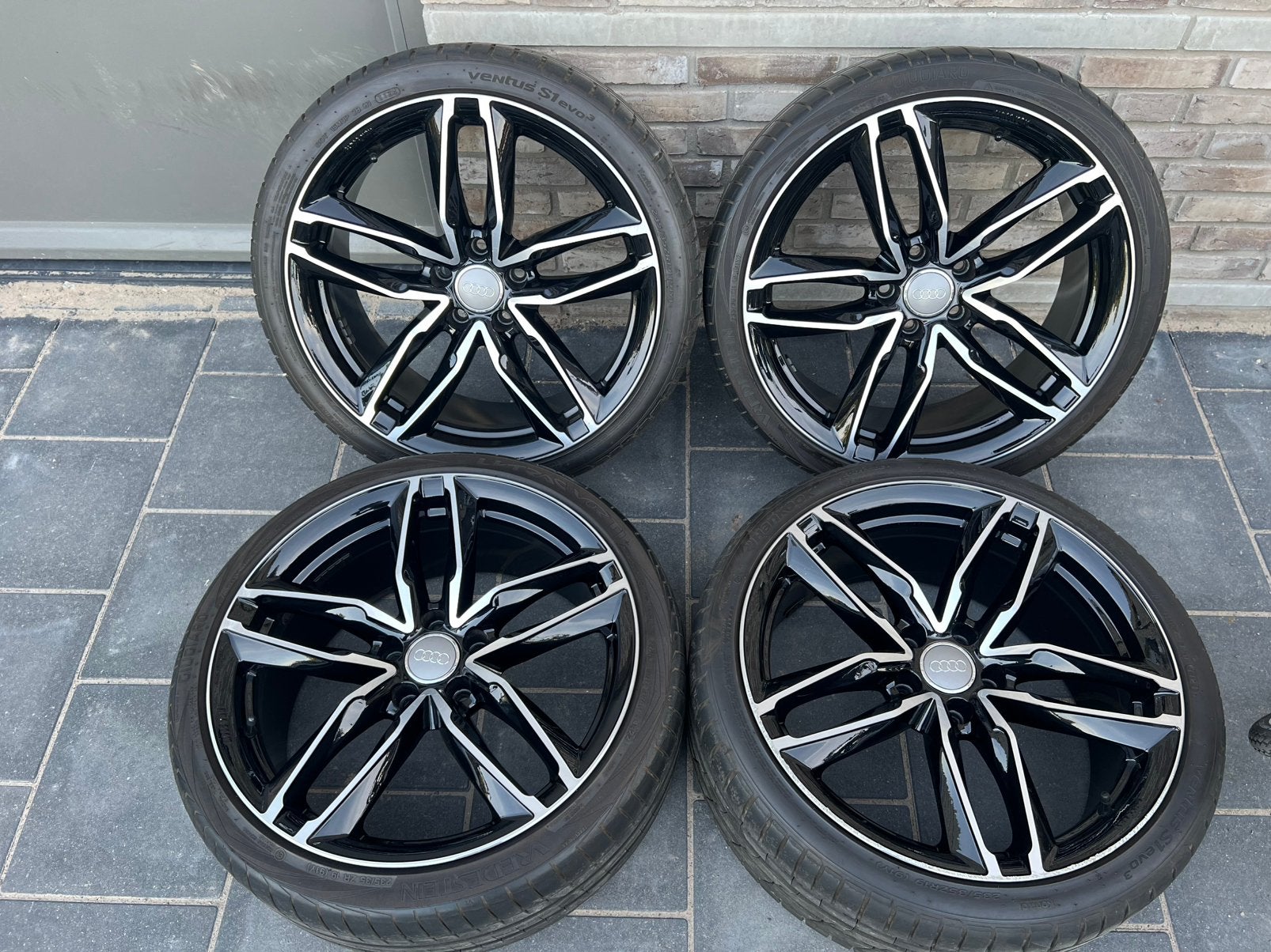 19 INCH Audi 235/35/19 zomerset., Auto-onderdelen, Banden en Velgen, 19 inch, Gebruikt, Velg(en), Ophalen of Verzenden