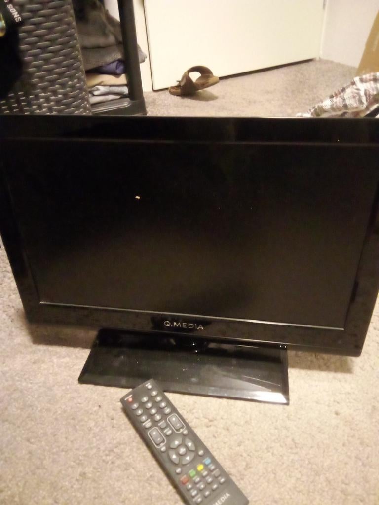 Kleine televisie met cd  speler 220/12 volt, Ophalen of Verzenden, 50 Hz, Overige merken