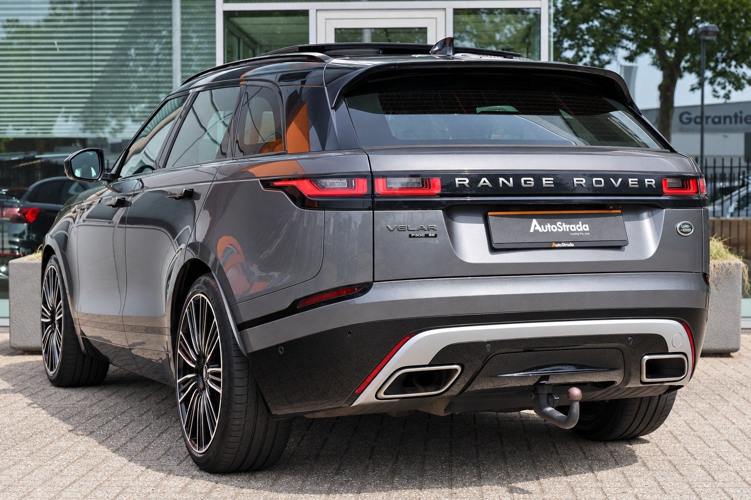 Land Rover Range Rover Velar 2.0 300pk AWD R-Dynamic HSE I P, Auto's, Dealer onderhouden, Gebruikt, Met garantie (alle), Range Rover Velar