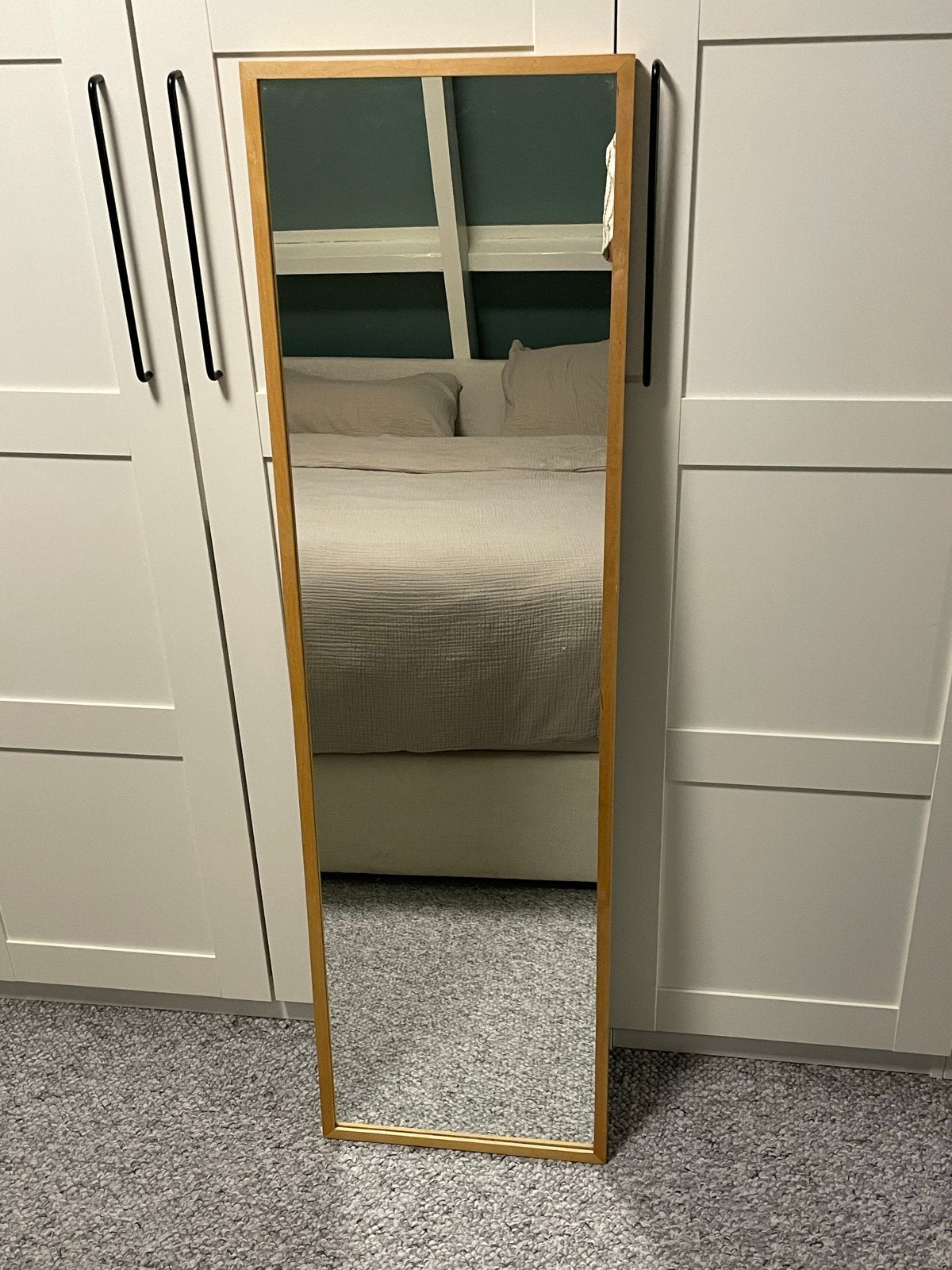 Ikea spiegel 140x40 met houten frame, Huis en Inrichting, Woonaccessoires | Spiegels, Ophalen, Minder dan 50 cm, 100 tot 150 cm