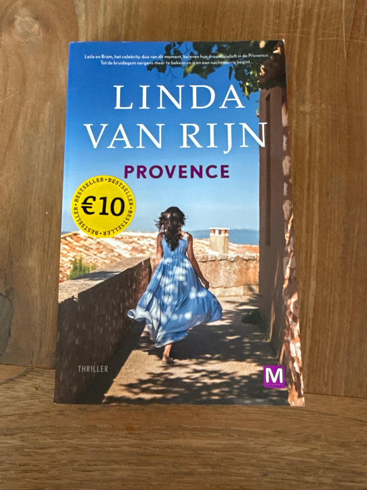 Linda van Rijn - Provence (Thriller), Ophalen of Verzenden, Zo goed als nieuw, Nederland