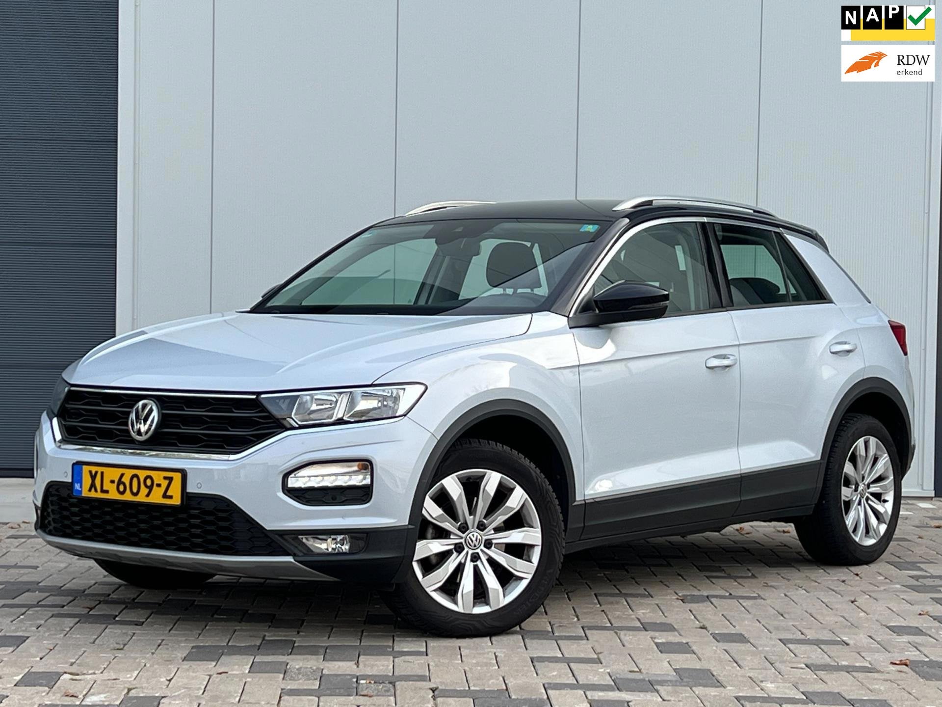 Volkswagen T-Roc 1.5 TSI Style, Auto's, Volkswagen, LED verlichting, Euro 6, 4 cilinders, 150 pk